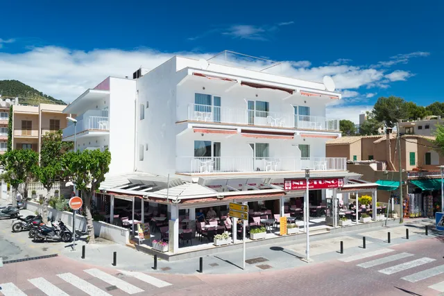 Hostal Neptuno Paguera