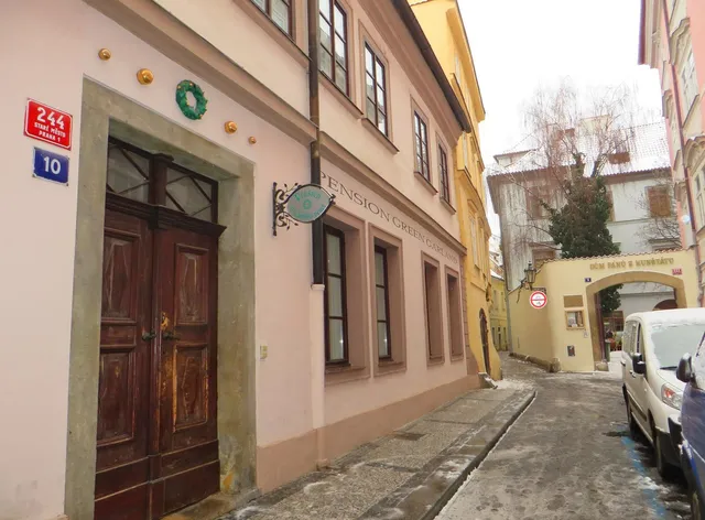 Green Garland Pension