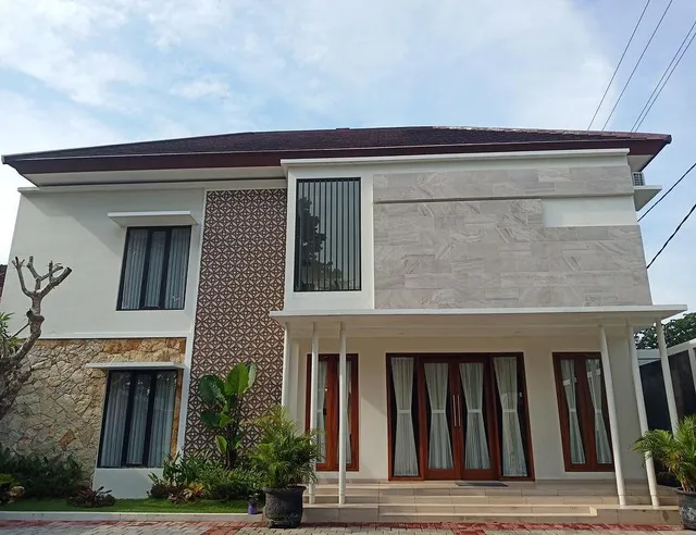 Hotel Urban Fendi's Tirtodipuran