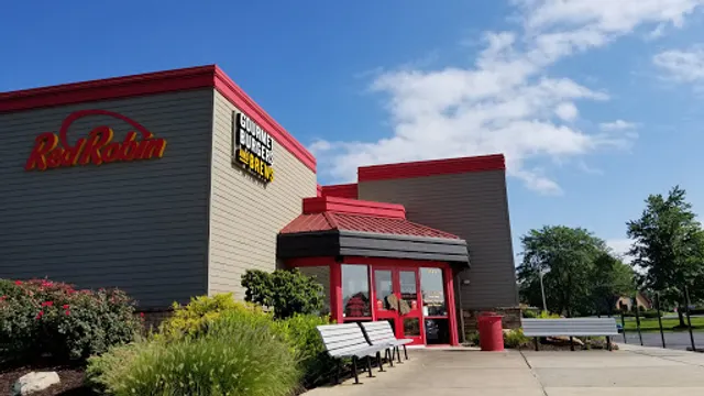 Red Robin Gourmet Burgers and Brews