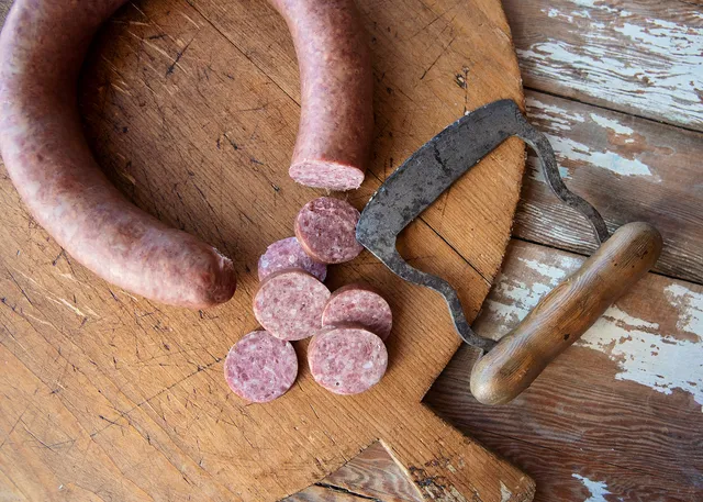 Brant's Market - Lucas