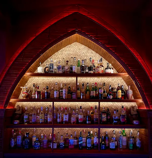 MAKARA Bar | Tiki Speakeasy