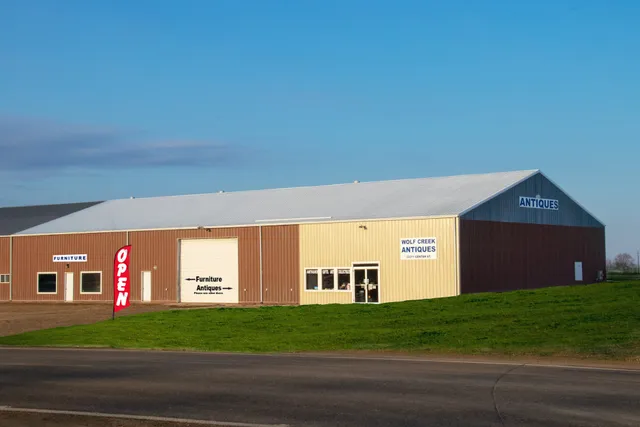 Wolf Creek Antiques