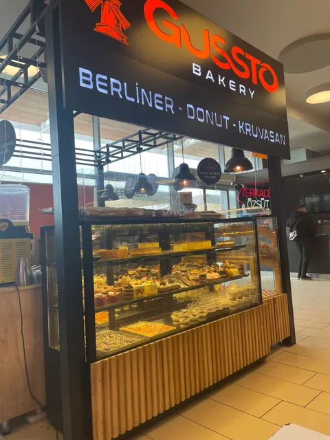 Gussto Bakery Terracity