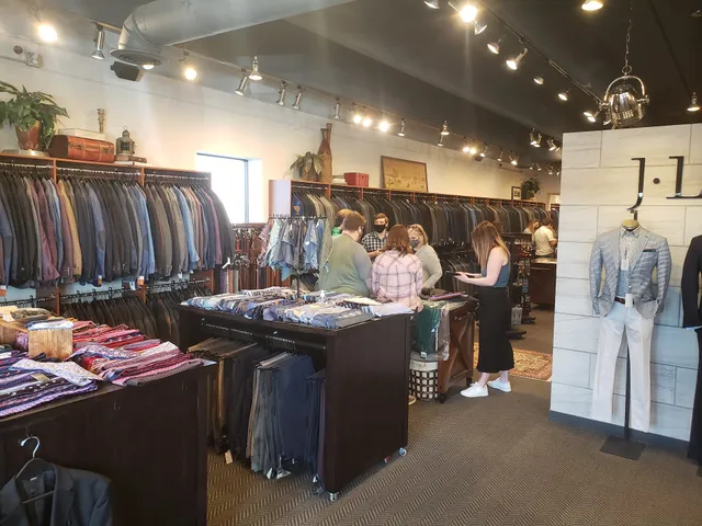 J Longs – Men's and Women's Clothing