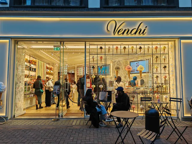 Venchi Chocolate & Gelato Carnaby