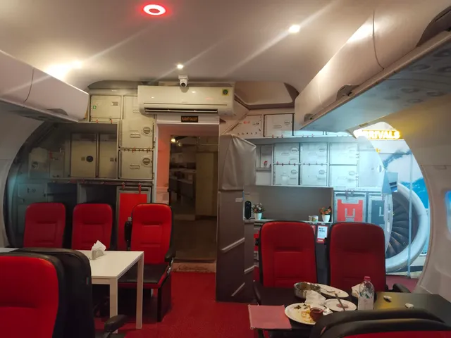 Flight Paradise Restaurant