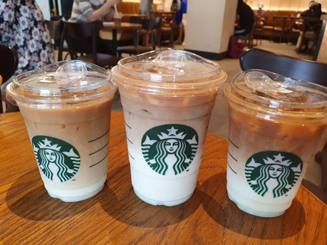 Starbucks Songpa Gaerong Station