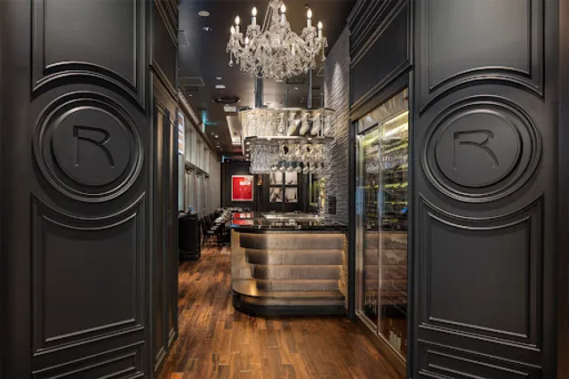 RRR Otemachi Kobe Beef & Wine