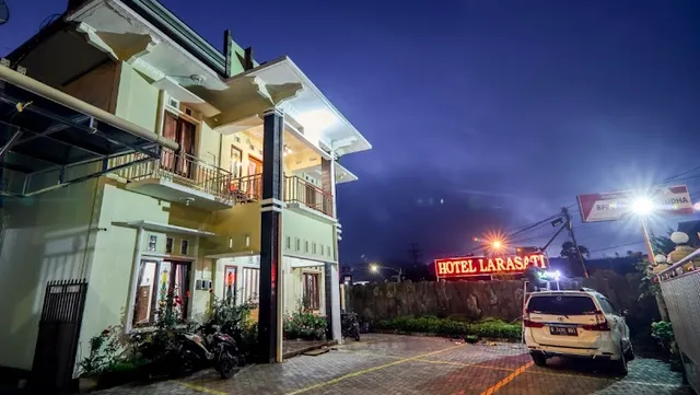 Larasati Hotel Dieng