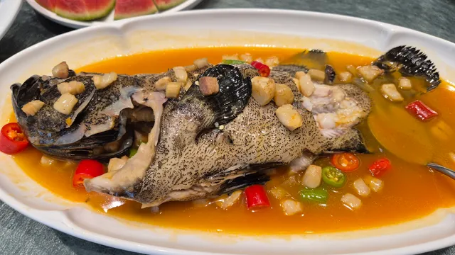 Yashibei Hotel Luming Chinese Rest.