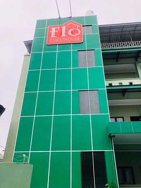 Flo Guest House