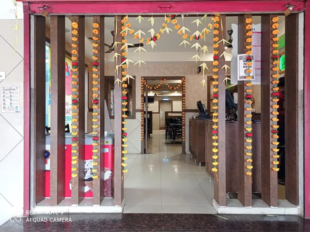 Barbequeen Restaurant (Seelanaikenpatti)