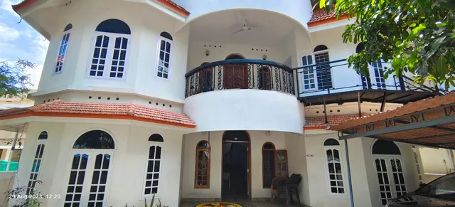 The Radiant - By Arattukulam Homes