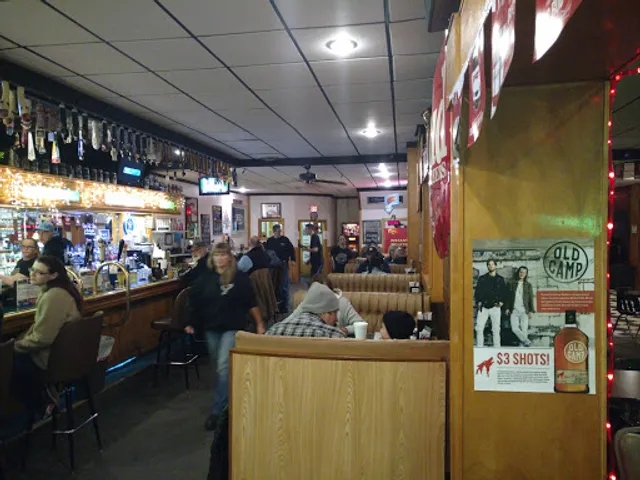 The Brick Wall Pub & Grill