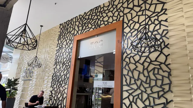 506 Restaurant