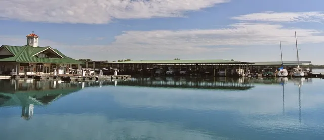 Cottonwood Creek Marina