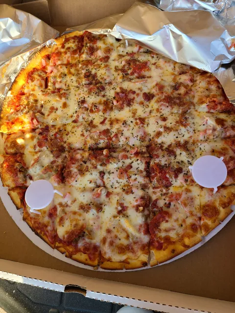 Crawfords Pizza Pub & Pins