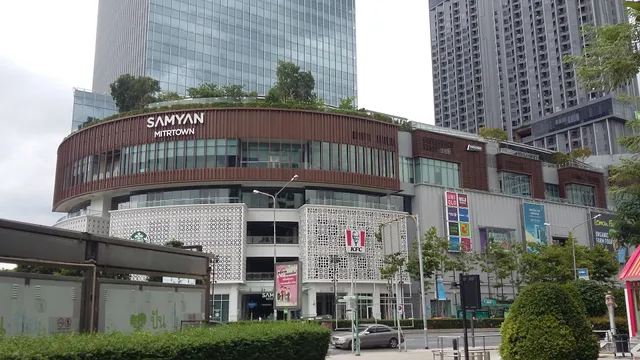 Lotus’s Go Fresh supermarket @Charmchuri Square