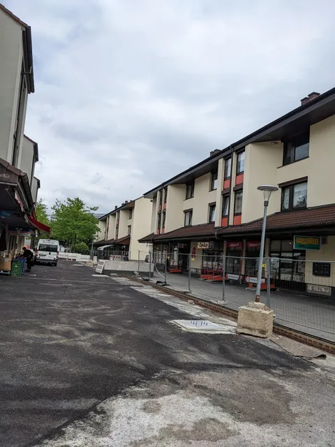 Einkaufszentrum Berliner Ring (Karthause)