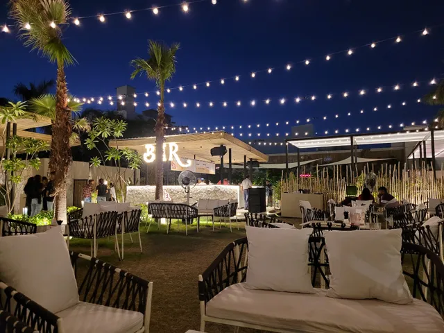 Chef Fatso - The Café