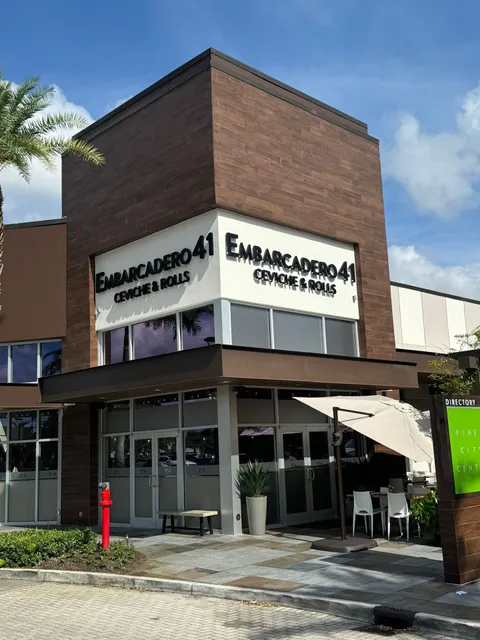 E41 - Embarcadero 41 Pembroke Pines