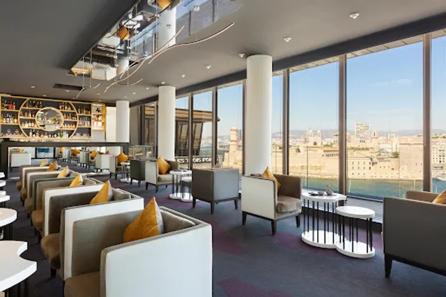 Le Dantès Skylounge