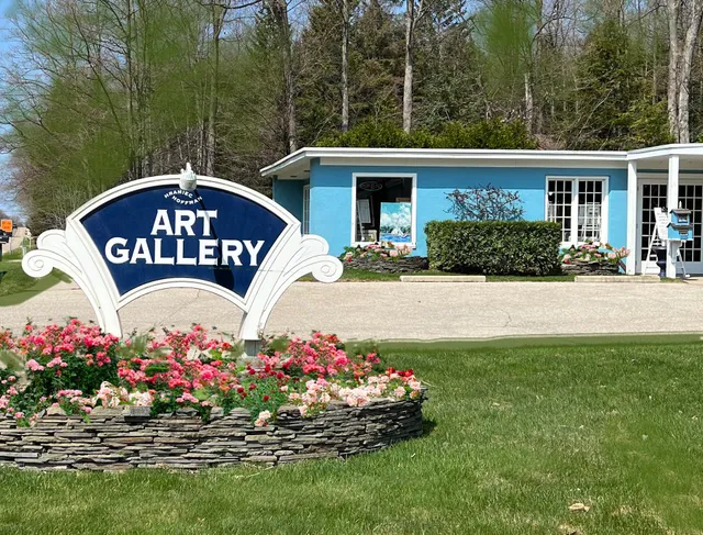 Hramiec Hoffman Gallery