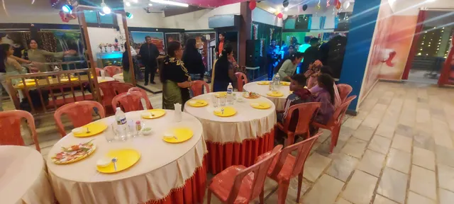 Devanshi Family Restaurant