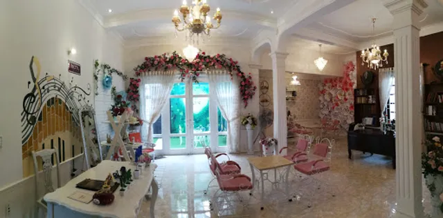 TIMOTHY Studio & Coffee