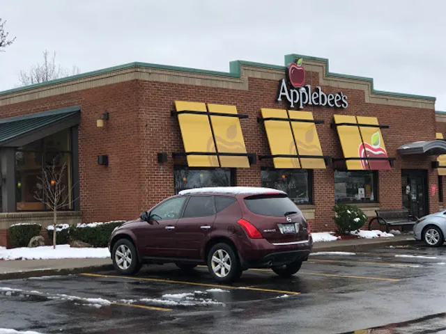 Applebee's Grill + Bar