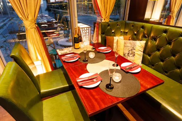 肉とワインのオリエンタルビストロ SAPANA（サパナ） 赤坂 赤坂見附店