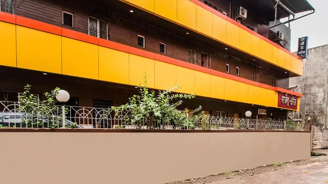 Rajendra lodge -Best hotel in khopoli