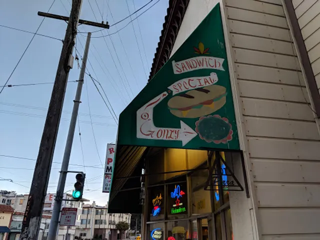 Red Sea Pizza and Market