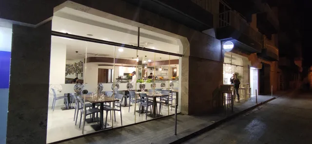 Sotto Pinsa Romana Sliema Pizza Bar & Playground