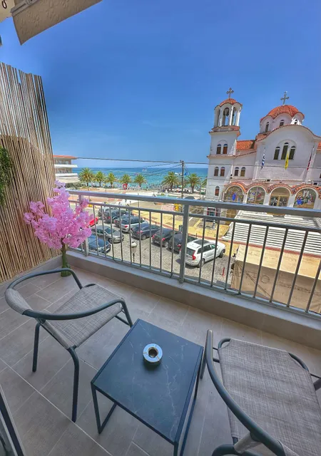 SUNRISE SEA VIEW SUITE by Eden