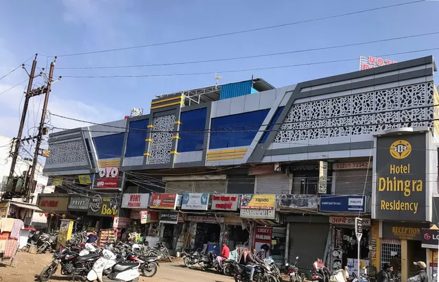 Hotel Dhingra Residency