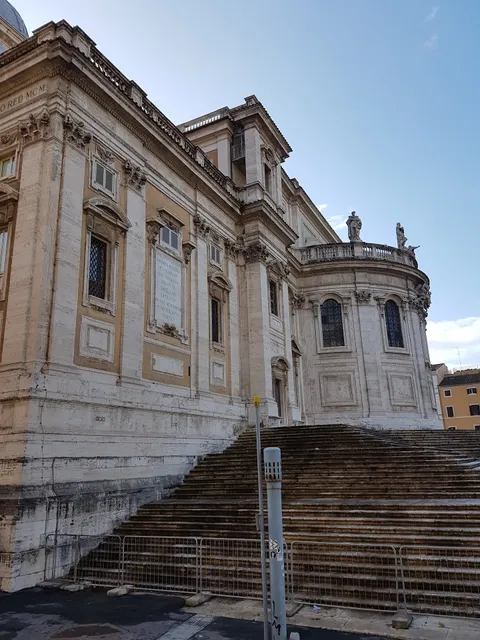 Roman Holidays Boutique Hotel