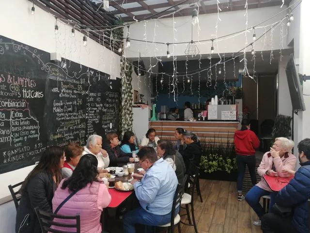 Pedregalito Café