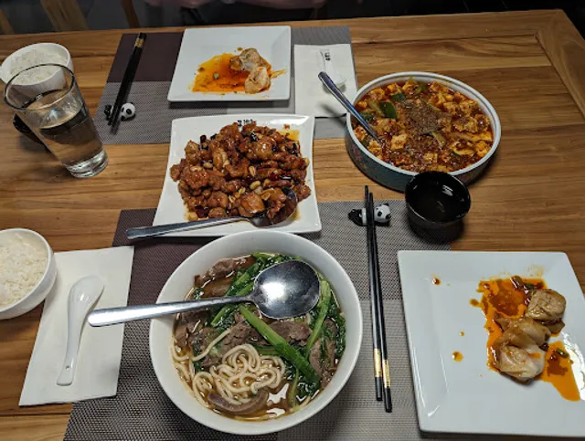 Tea Horse Sichuan Bistro 川知味