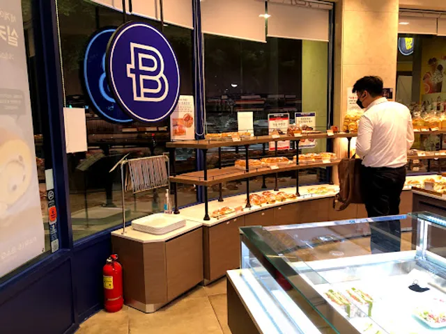 파리바게뜨 탄현큰마을