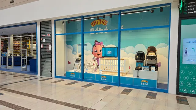 Smyths Toys Caen