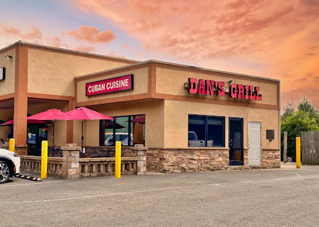 Dan's Grill