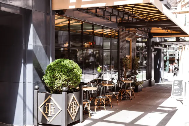 Hotel Theodore Seattle, Tapestry by Hilton