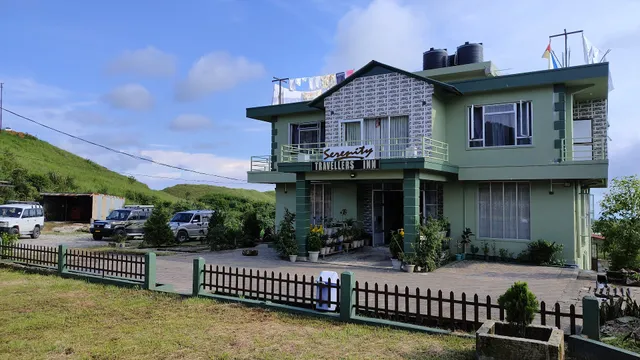 Serenity Travellers Inn