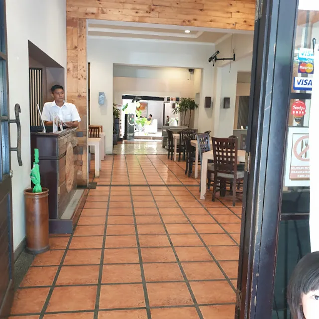 Blackpepper resto & cafe