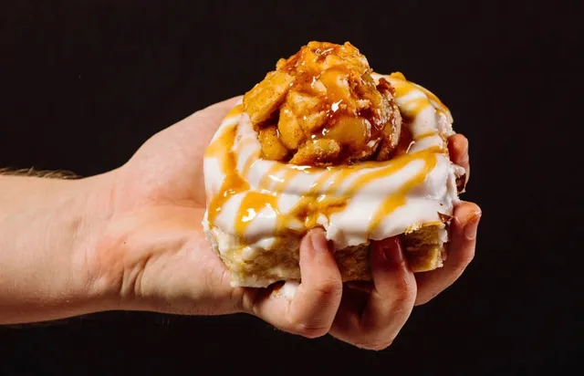 Peach Cobbler Factory Tradition, FL