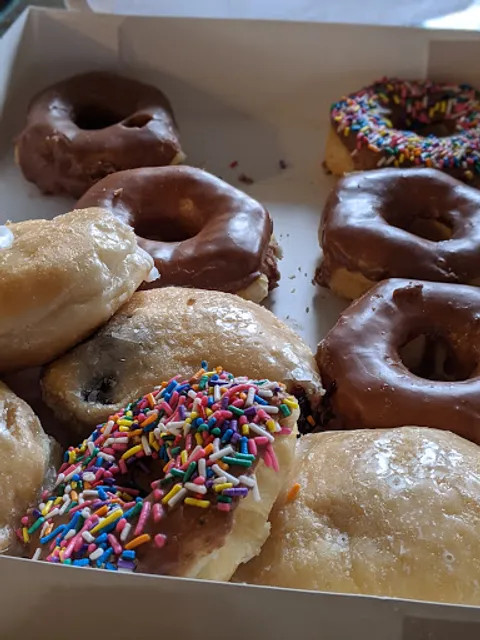 Daylight Donuts