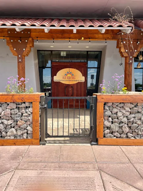 Red Heritage- Native American Dinner Show