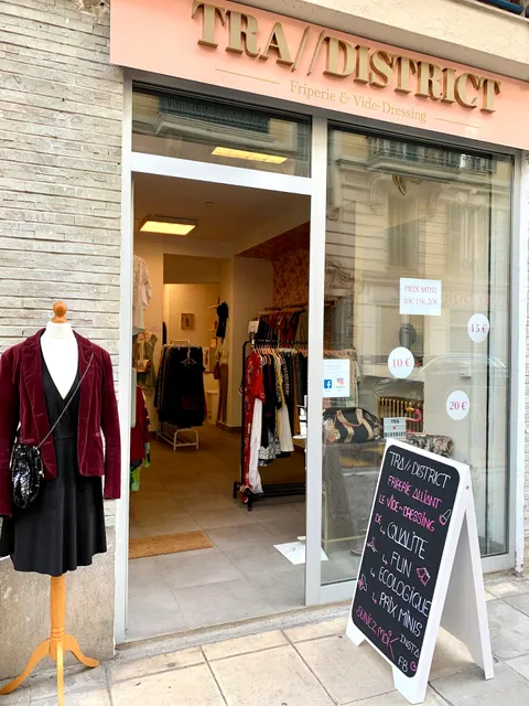 TRA//DISTRICT Seconde main & Dépôt-Vente & Retouches &Créations locales